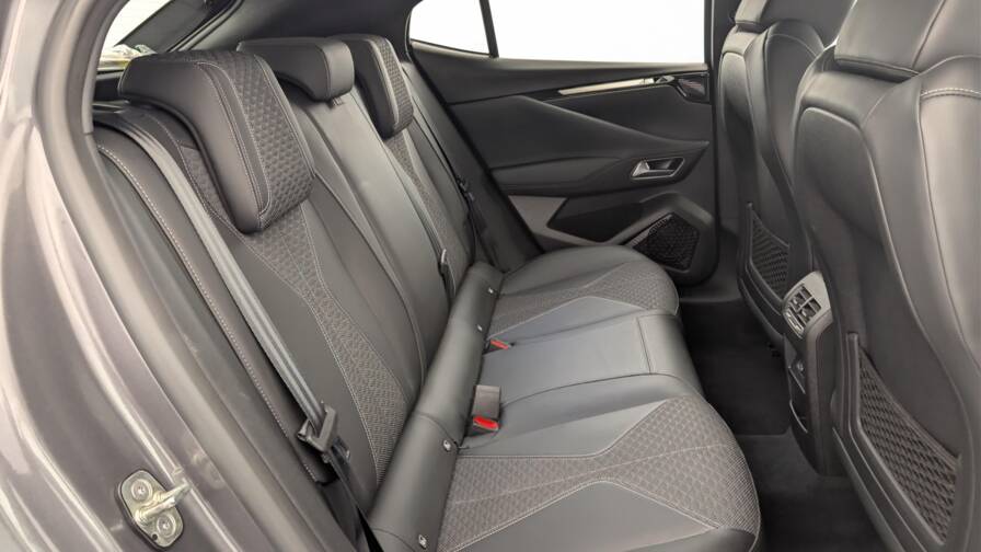 Mandataire Automobile occasion, recherche de Ds Ds4-hybride-e-tense-225-eat8-cross-trocadero - E-Motors