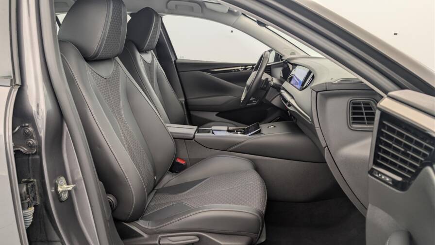 Mandataire Automobile occasion, recherche de Ds Ds4-hybride-e-tense-225-eat8-cross-trocadero - E-Motors