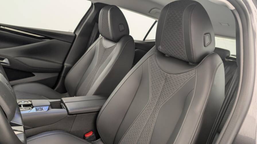 Mandataire Automobile occasion, recherche de Ds Ds4-hybride-e-tense-225-eat8-cross-trocadero - E-Motors