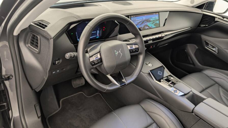 Mandataire Automobile occasion, recherche de Ds Ds4-hybride-e-tense-225-eat8-rivoli - E-Motors