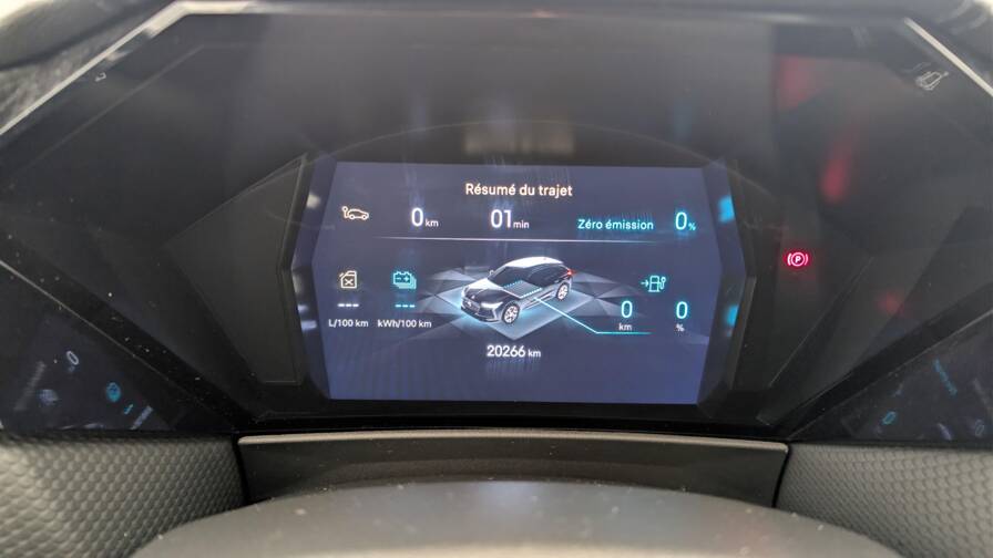 Mandataire Automobile occasion, recherche de Ds Ds4-hybride-e-tense-225-eat8-rivoli - E-Motors