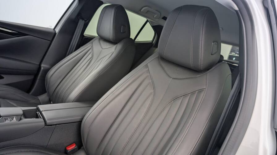 Mandataire Automobile occasion, recherche de Ds Ds4-puretech-130-eat8-rivoli - E-Motors