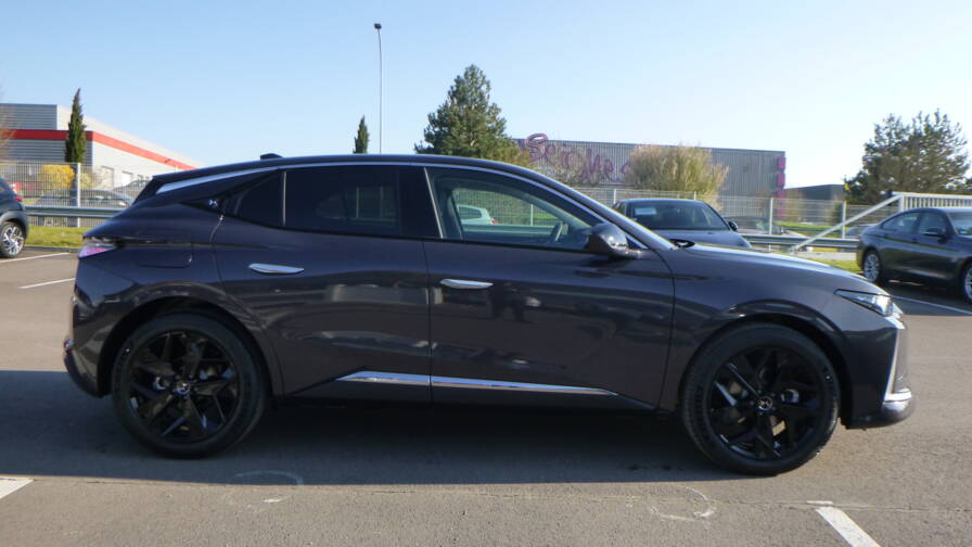 Mandataire Automobile neuf, recherche de Ds Ds-4-bluehdi-130-eat8-pallas-pack-confort - E-Motors