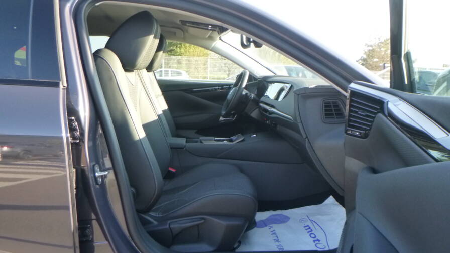 Mandataire Automobile neuf, recherche de Ds Ds-4-bluehdi-130-eat8-pallas-pack-confort - E-Motors