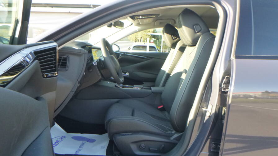 Mandataire Automobile neuf, recherche de Ds Ds-4-bluehdi-130-eat8-pallas-pack-confort - E-Motors