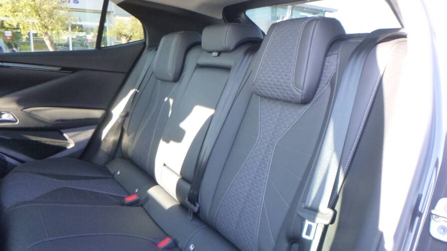 Mandataire Automobile neuf, recherche de Ds Ds-4-bluehdi-130-eat8-pallas-pack-confort - E-Motors