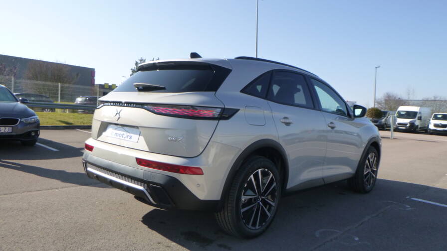 Mandataire Automobile neuf, recherche de Ds Ds-7-bluehdi-130-eat8-pallas-toit-pano - E-Motors