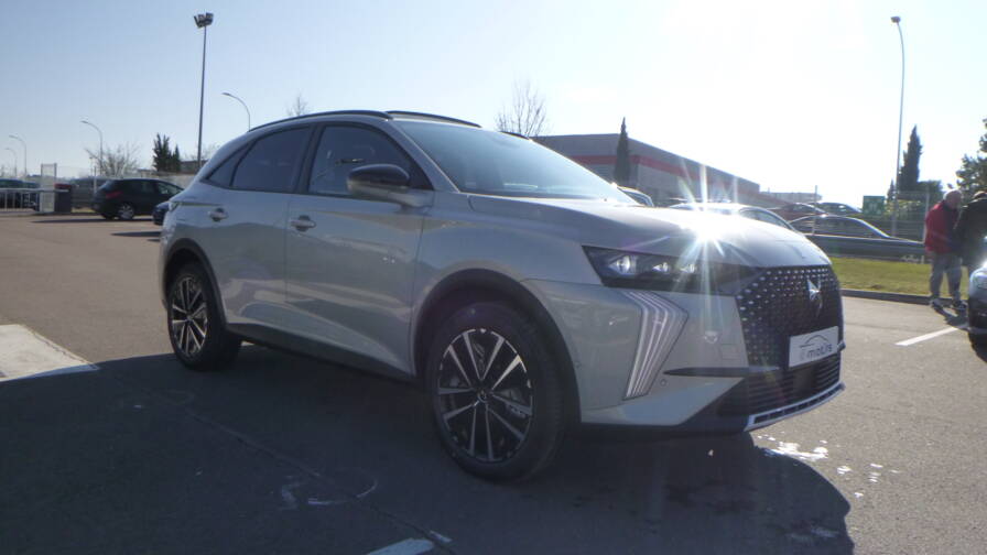 Mandataire Automobile neuf, recherche de Ds Ds-7-bluehdi-130-eat8-pallas-toit-pano - E-Motors