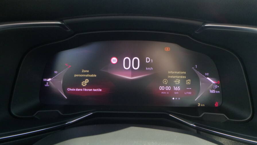 Mandataire Automobile neuf, recherche de Ds Ds-7-bluehdi-130-eat8-pallas-toit-pano - E-Motors