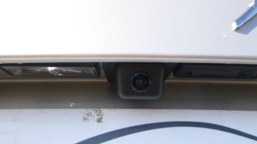 Mandataire Automobile neuf, recherche de Ds Ds-7-bluehdi-130-eat8-pallas-toit-pano - E-Motors