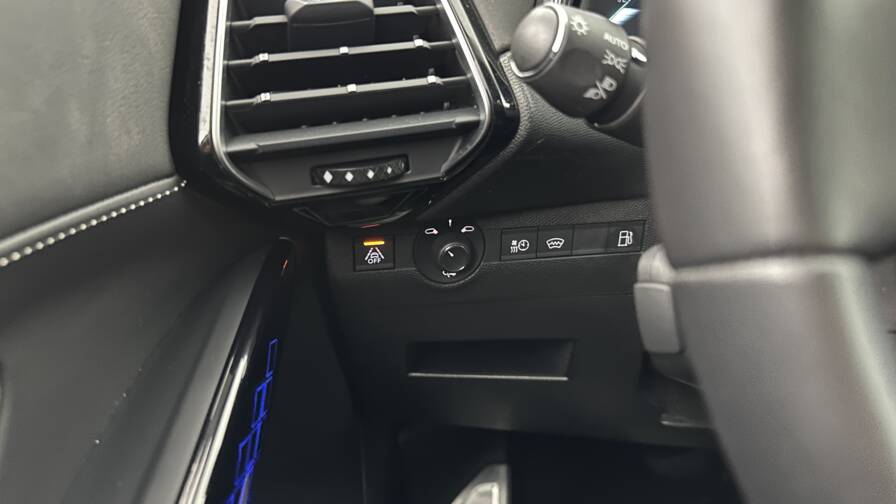 Mandataire Automobile occasion, recherche de Ds Ds7-crossback-1-6-hybride-e-tense-300-eat8-4x4-rivoli - E-Motors