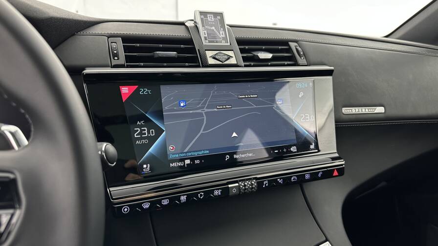 Mandataire Automobile occasion, recherche de Ds Ds7-crossback-1-6-hybride-e-tense-300-eat8-4x4-rivoli - E-Motors