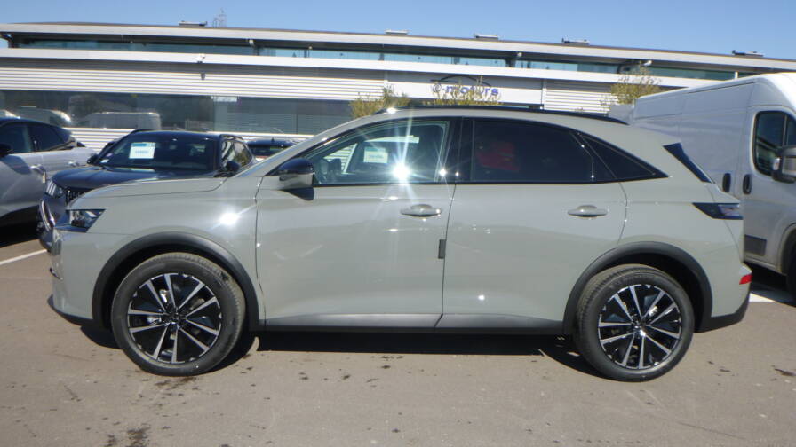 Mandataire Automobile neuf, recherche de Ds Ds-7-bluehdi-130-eat8-pallas - E-Motors