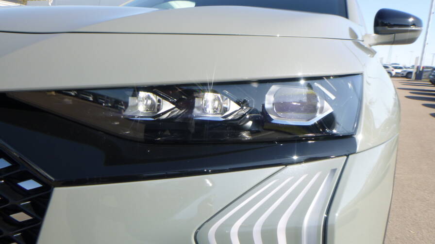 Mandataire Automobile neuf, recherche de Ds Ds-7-bluehdi-130-eat8-pallas - E-Motors