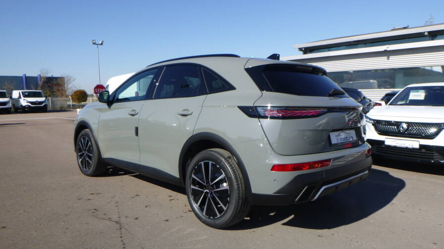 Mandataire Automobile neuf, recherche de Ds Ds-7-bluehdi-130-eat8-pallas - E-Motors