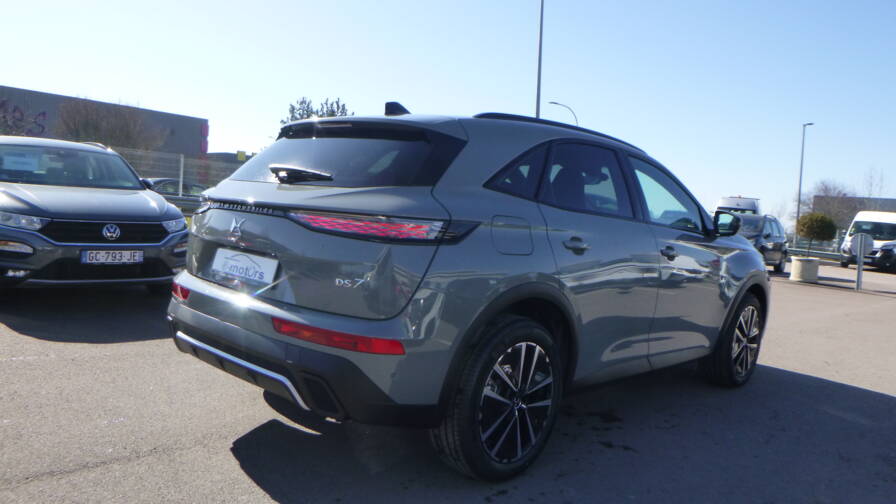 Mandataire Automobile neuf, recherche de Ds Ds-7-bluehdi-130-eat8-pallas - E-Motors