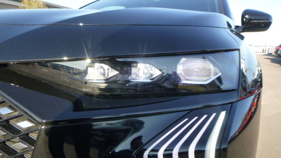 Mandataire Automobile neuf, recherche de Ds Ds-7-bluehdi-130-eat8-pallas - E-Motors