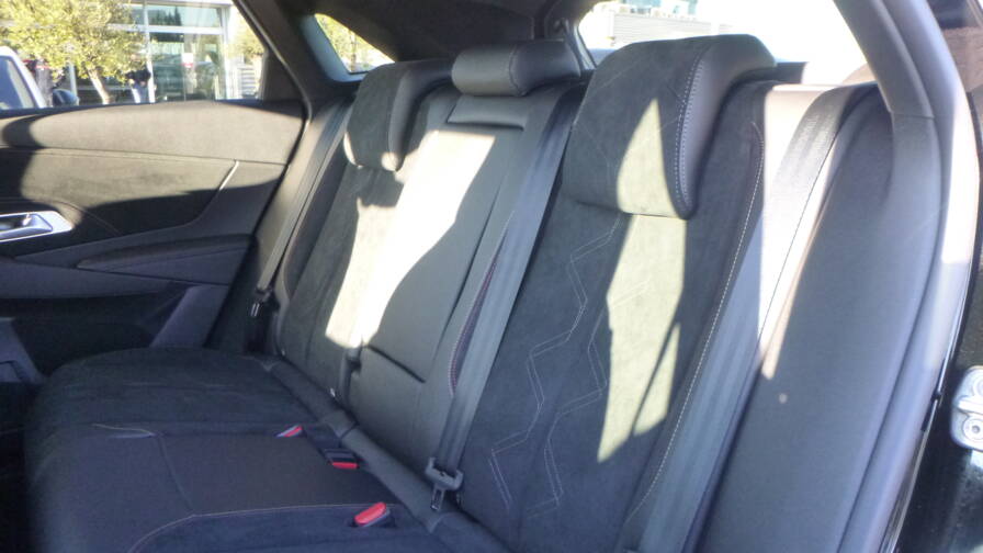 Mandataire Automobile neuf, recherche de Ds Ds-7-bluehdi-130-eat8-pallas - E-Motors