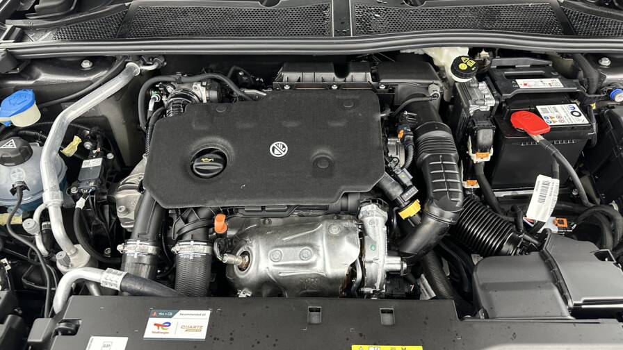 Mandataire Automobile neuf, recherche de Ds Ds4-1-5-bluehdi-130-eat8-pallas - E-Motors