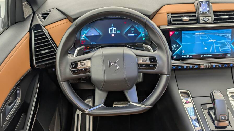 Mandataire Automobile occasion, recherche de Ds Ds7-crossback-hybride-e-tense-300-eat8-4x4-rivoli - E-Motors
