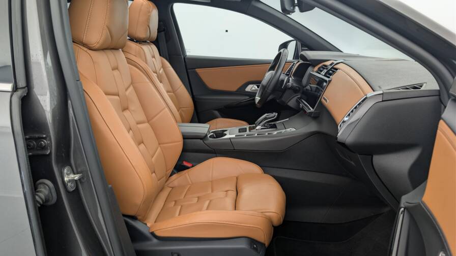 Mandataire Automobile occasion, recherche de Ds Ds7-crossback-hybride-e-tense-300-eat8-4x4-rivoli - E-Motors