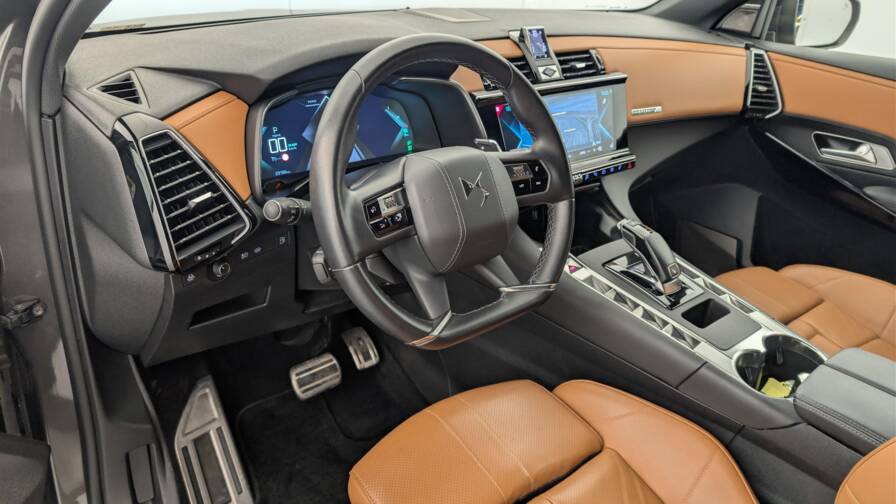 Mandataire Automobile occasion, recherche de Ds Ds7-crossback-hybride-e-tense-300-eat8-4x4-rivoli - E-Motors