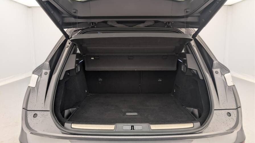 Mandataire Automobile occasion, recherche de Ds Ds7-crossback-hybride-e-tense-300-eat8-4x4-rivoli - E-Motors