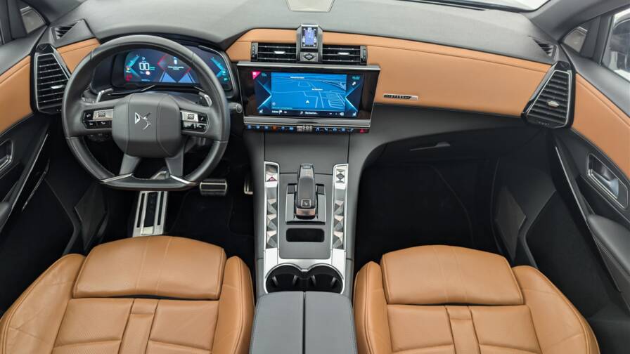 Mandataire Automobile occasion, recherche de Ds Ds7-crossback-hybride-e-tense-300-eat8-4x4-rivoli - E-Motors