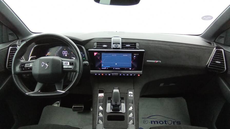Mandataire Automobile occasion, recherche de Ds Ds7-crossback-puretech-130-eat8-performance-line - E-Motors