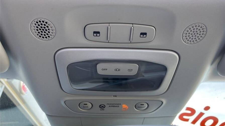 Mandataire Automobile occasion, recherche de Fiat 500-iii-c-e-118-ch-nouvelle-500 - E-Motors