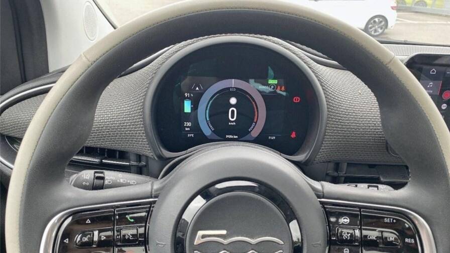 Mandataire Automobile occasion, recherche de Fiat 500-iii-e-118-ch-la-prima - E-Motors