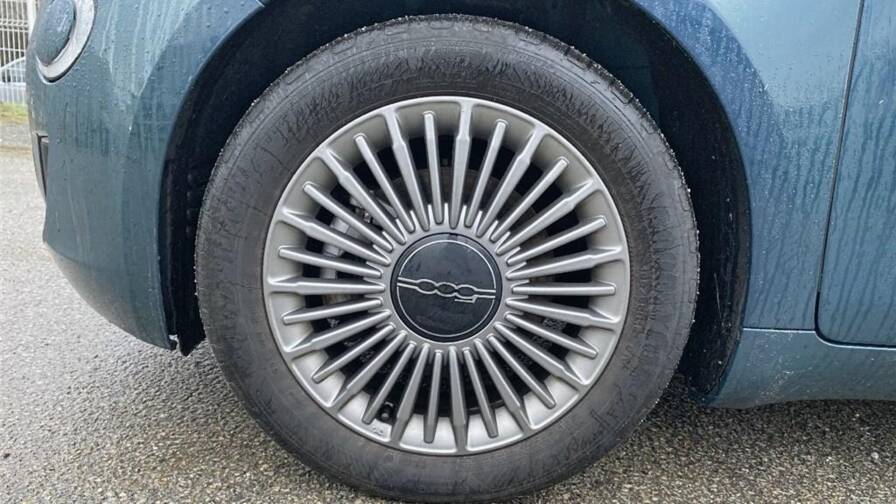 Mandataire Automobile occasion, recherche de Fiat 500-iii-e-118-ch-nouvelle-500 - E-Motors