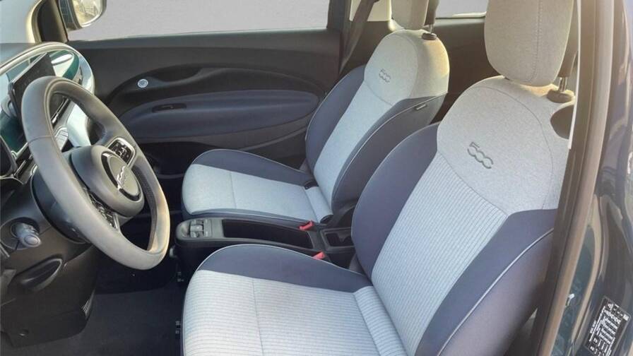 Mandataire Automobile occasion, recherche de Fiat 500-iii-e-118-ch-nouvelle-500 - E-Motors