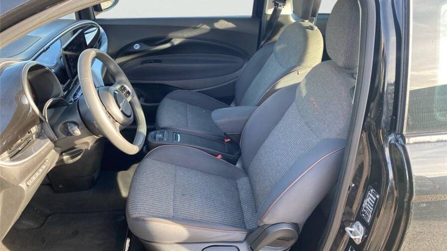 Mandataire Automobile occasion, recherche de Fiat 500-iii-e-118-ch-nouvelle-500 - E-Motors