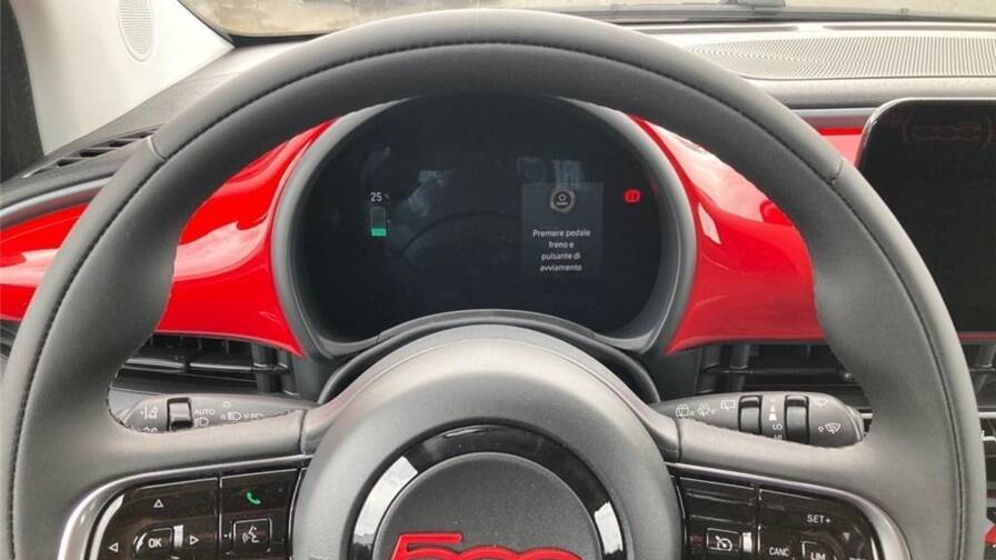 Mandataire Automobile occasion, recherche de Fiat 500-iii-e-118-ch-red - E-Motors