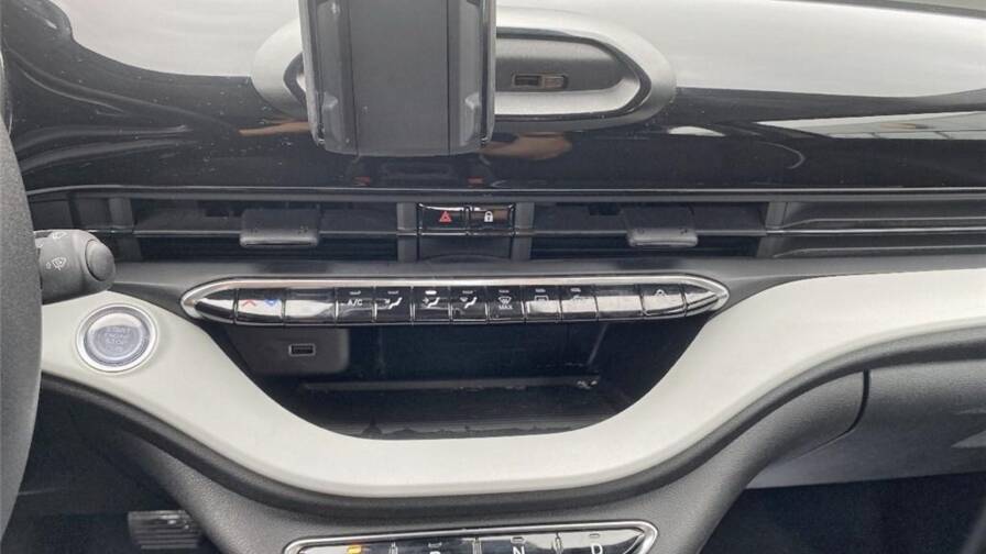 Mandataire Automobile occasion, recherche de Fiat 500-iii-e-95-ch-action - E-Motors