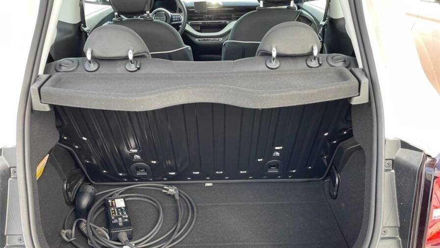 Mandataire Automobile occasion, recherche de Fiat 500-iii-e-95-ch-action - E-Motors