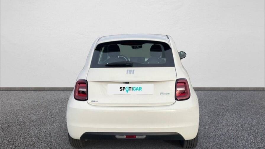 Mandataire Automobile occasion, recherche de Fiat 500e-berline-e-118-ch-icone - E-Motors