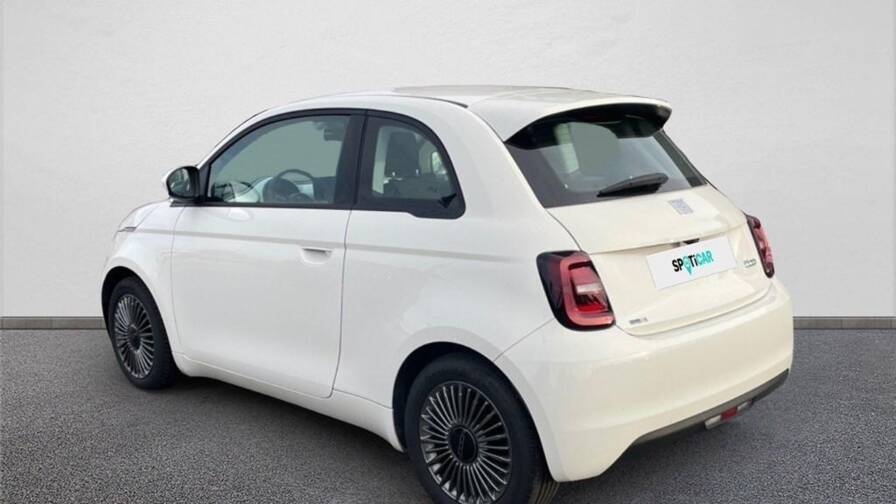 Mandataire Automobile occasion, recherche de Fiat 500e-berline-e-118-ch-icone - E-Motors
