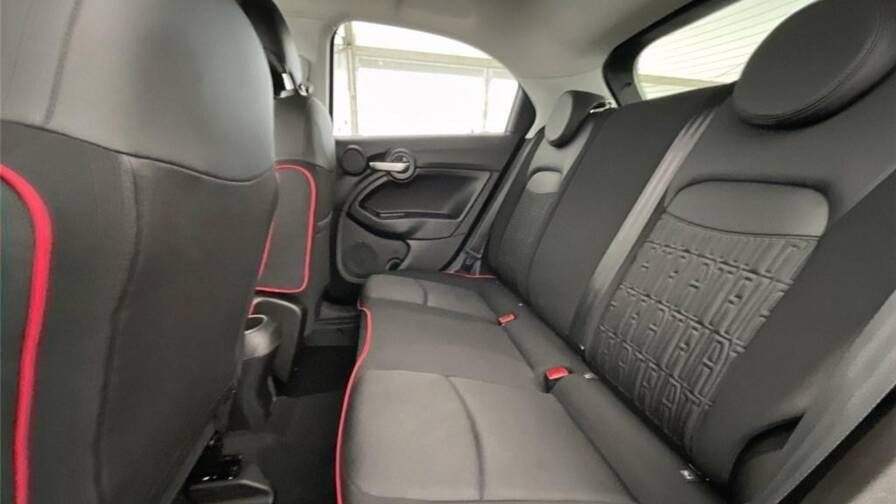 Mandataire Automobile neuf, recherche de Fiat 500x-1-5-firefly-130-ch-s-s-dct7-hybrid-red - E-Motors