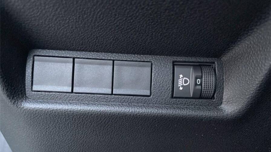 Mandataire Automobile occasion, recherche de Fiat 600e-54-kwh-156-ch-la-prima - E-Motors