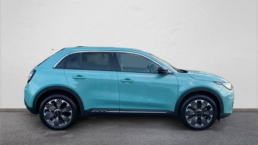 Mandataire Automobile occasion, recherche de Fiat 600e-54-kwh-156-ch-la-prima - E-Motors