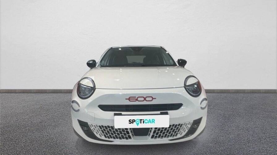 Mandataire Automobile neuf, recherche de Fiat 600e-54-kwh-156-ch-red - E-Motors