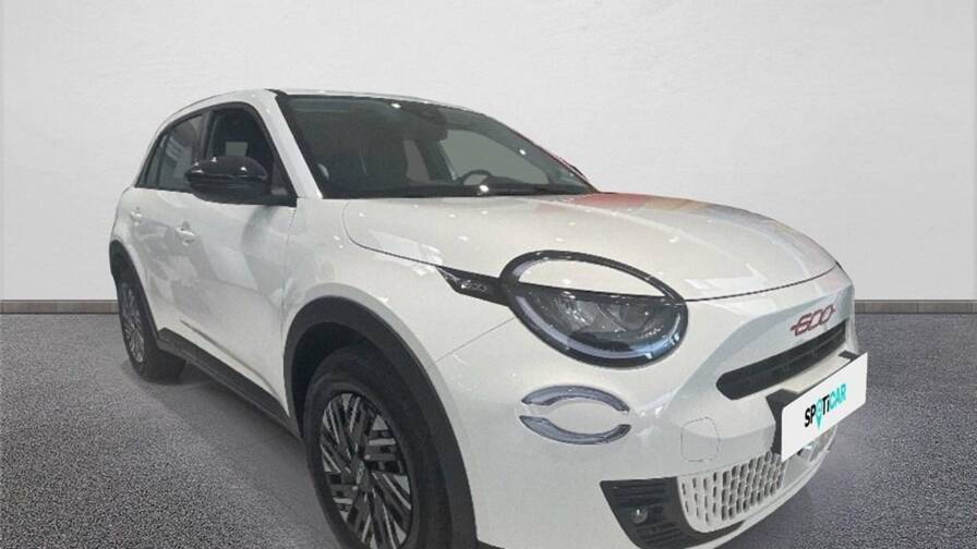 Mandataire Automobile neuf, recherche de Fiat 600e-54-kwh-156-ch-red - E-Motors