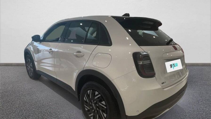 Mandataire Automobile neuf, recherche de Fiat 600e-54-kwh-156-ch-red - E-Motors