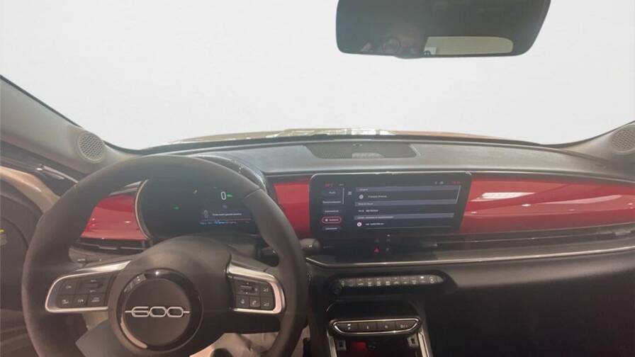 Mandataire Automobile neuf, recherche de Fiat 600e-54-kwh-156-ch-red - E-Motors