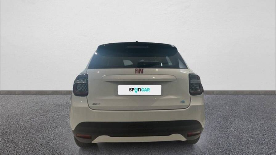 Mandataire Automobile neuf, recherche de Fiat 600e-54-kwh-156-ch-red - E-Motors