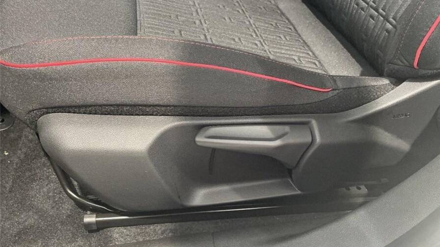 Mandataire Automobile neuf, recherche de Fiat 600e-54-kwh-156-ch-red - E-Motors