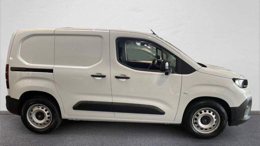 Mandataire Automobile occasion, recherche de Fiat Doblo-electrique-iii-e-cargo-fourgon-m-800-kg-electrique-100-kw-batterie-51-kwh - E-Motors