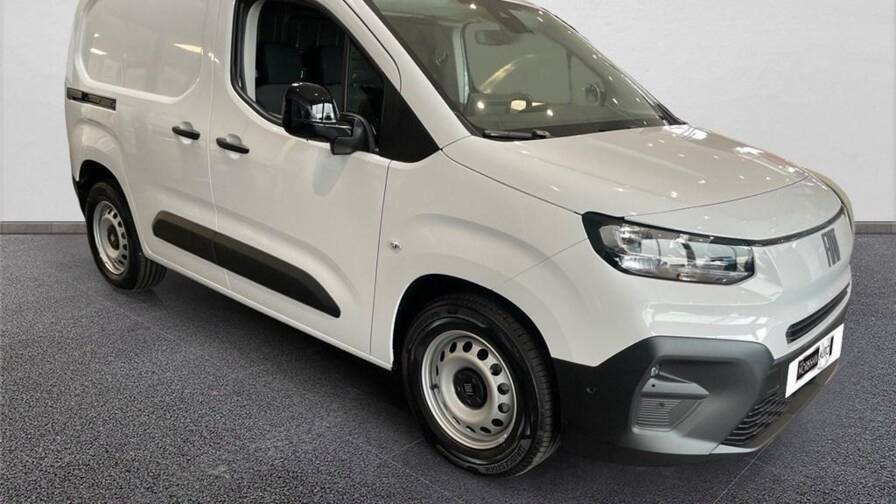 Mandataire Automobile occasion, recherche de Fiat Doblo-electrique-iii-e-cargo-fourgon-m-800-kg-electrique-100-kw-batterie-51-kwh - E-Motors